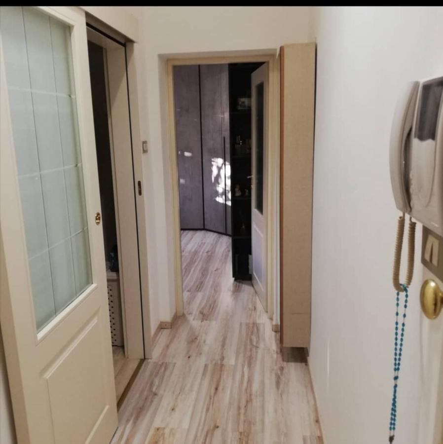 Gilda'S Room โบโลญญา ภายนอก รูปภาพ